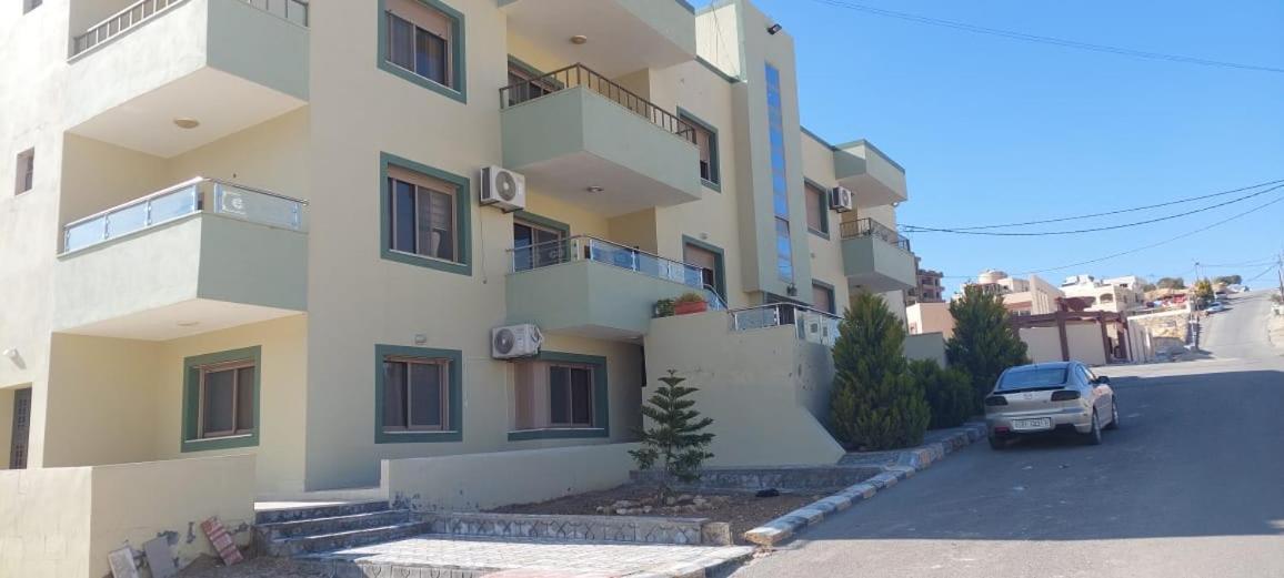 Noor Apartment Wadi Musa Ngoại thất bức ảnh